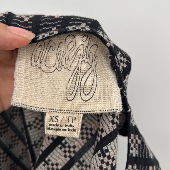 ACE AND JIG GEOMETRIC SLEEVELESS BLACK CROP JUMPSUIT SIZE XS BELTED ROMPER - Picture 8 of 8